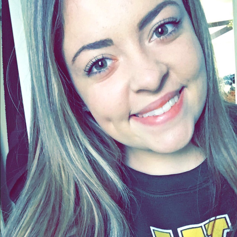 Meet your Posher, Kelsey